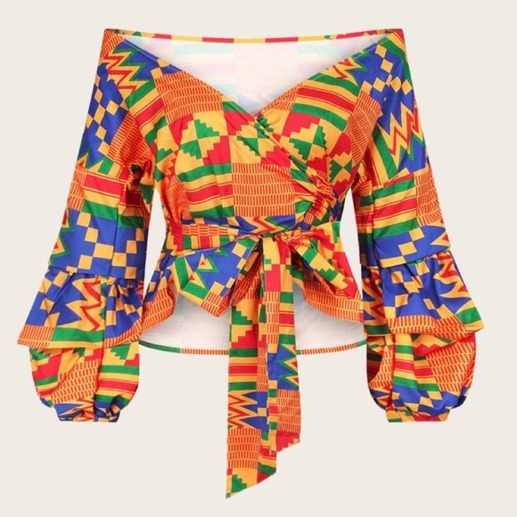 NEW| Orange Geo Print Blouse - Picture 3 of 6